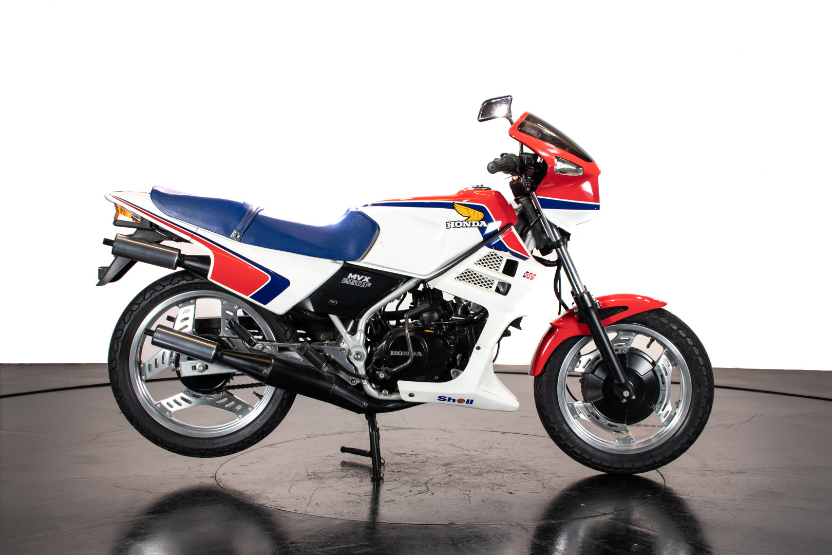 1983 Honda MVX 250F 4