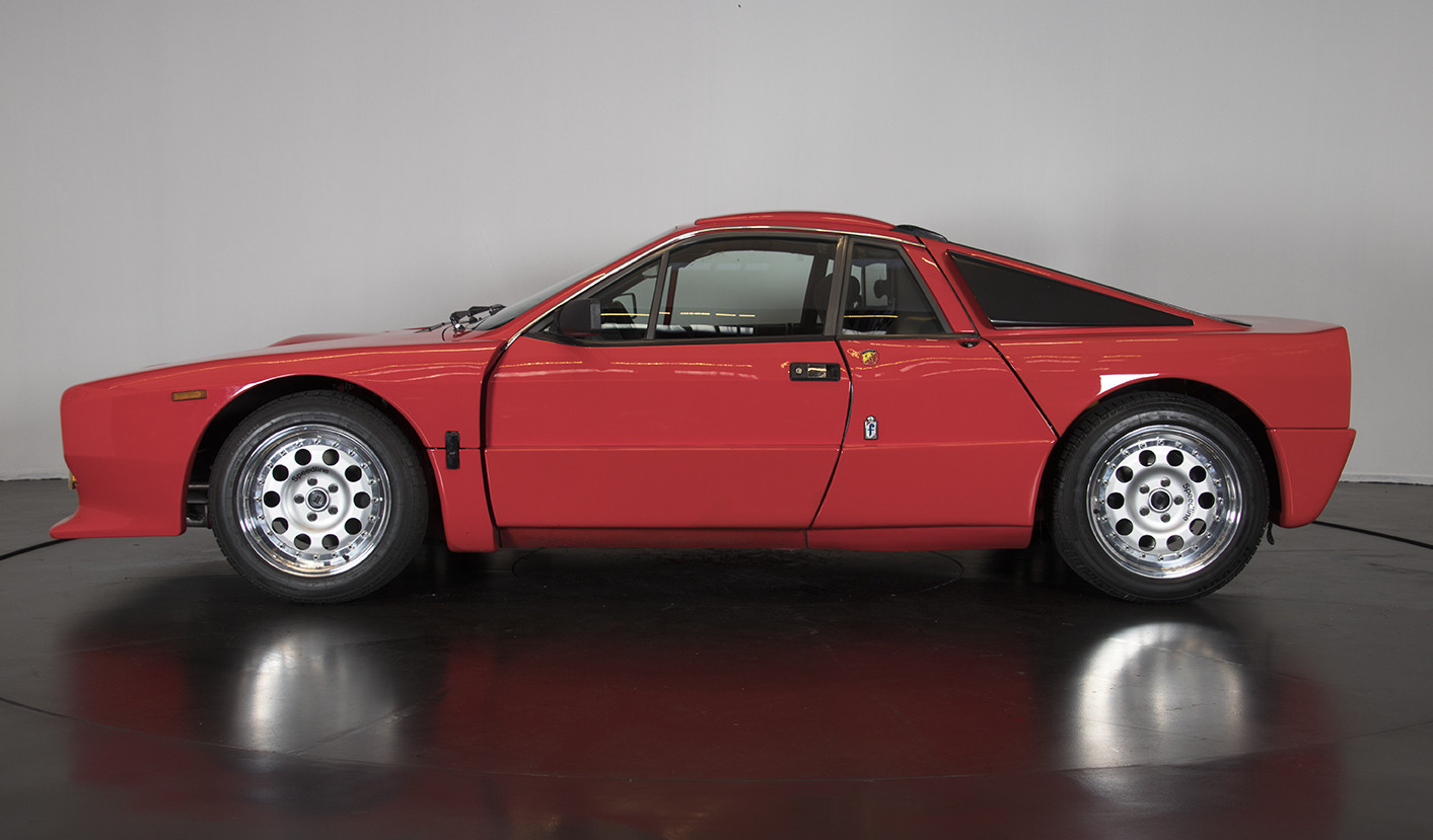 1982 Lancia Rally 037 "stradale" 7