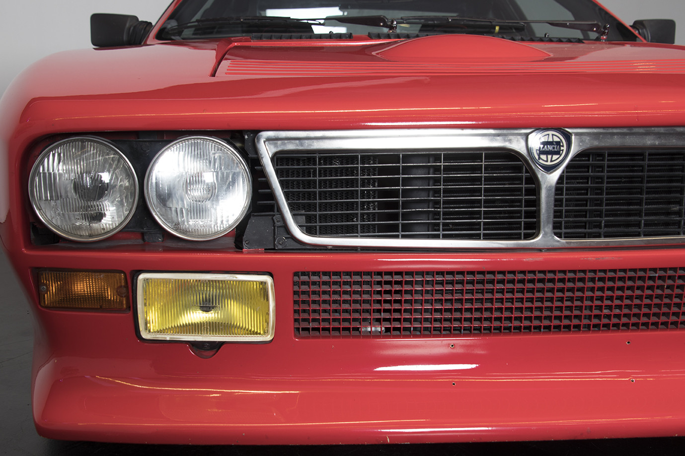 1982 Lancia Rally 037 "stradale" 16