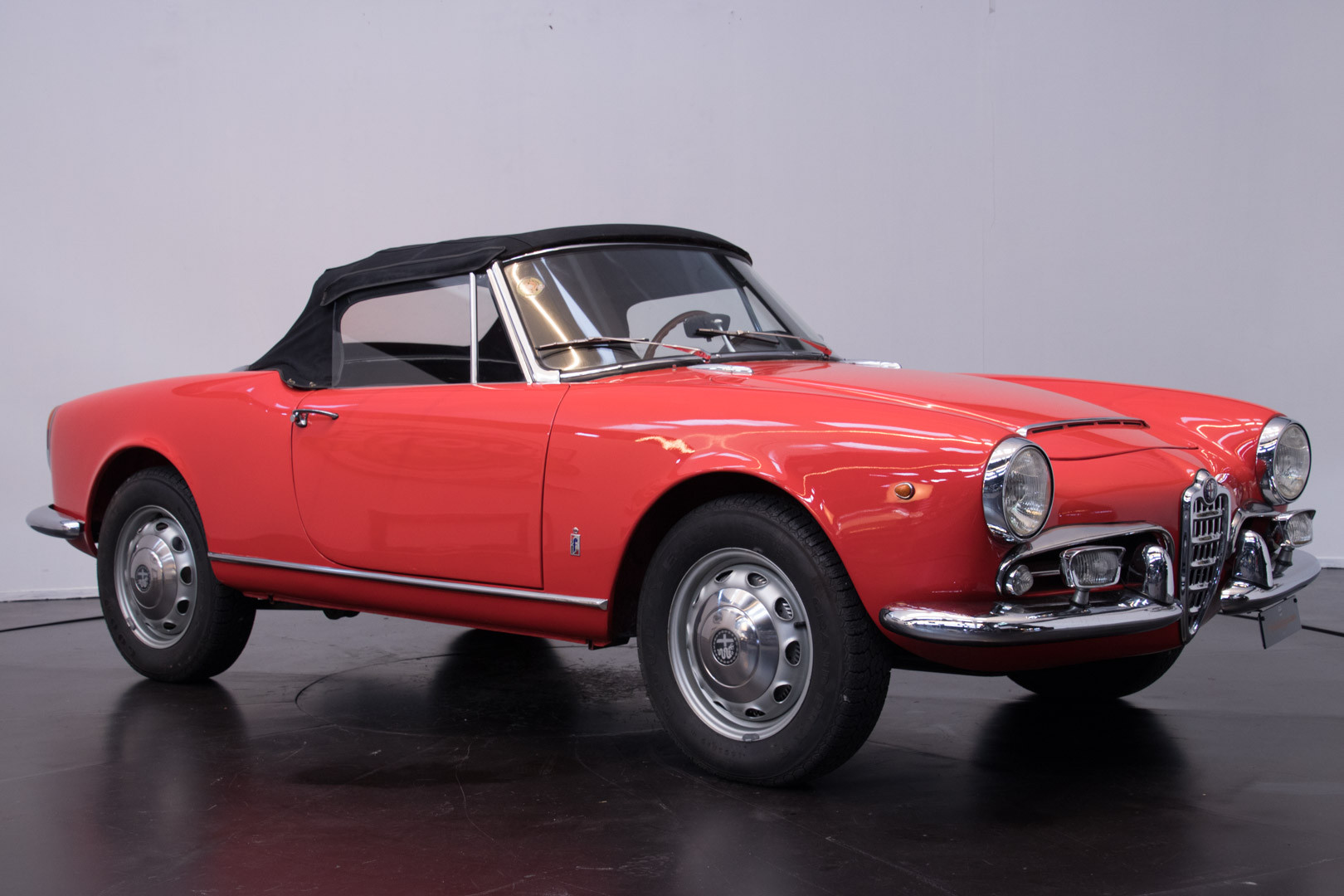 1964 Alfa Romeo Giulia 1600 Spider 8