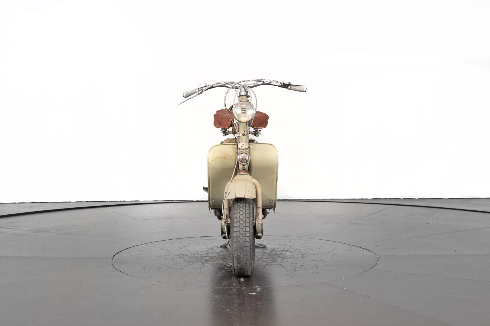 1952 Innocenti Lambretta D 125 Freccia d' Oro 1
