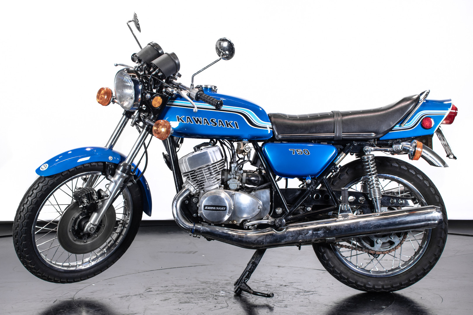 1972 Kawasaki H2 Mach 750 0