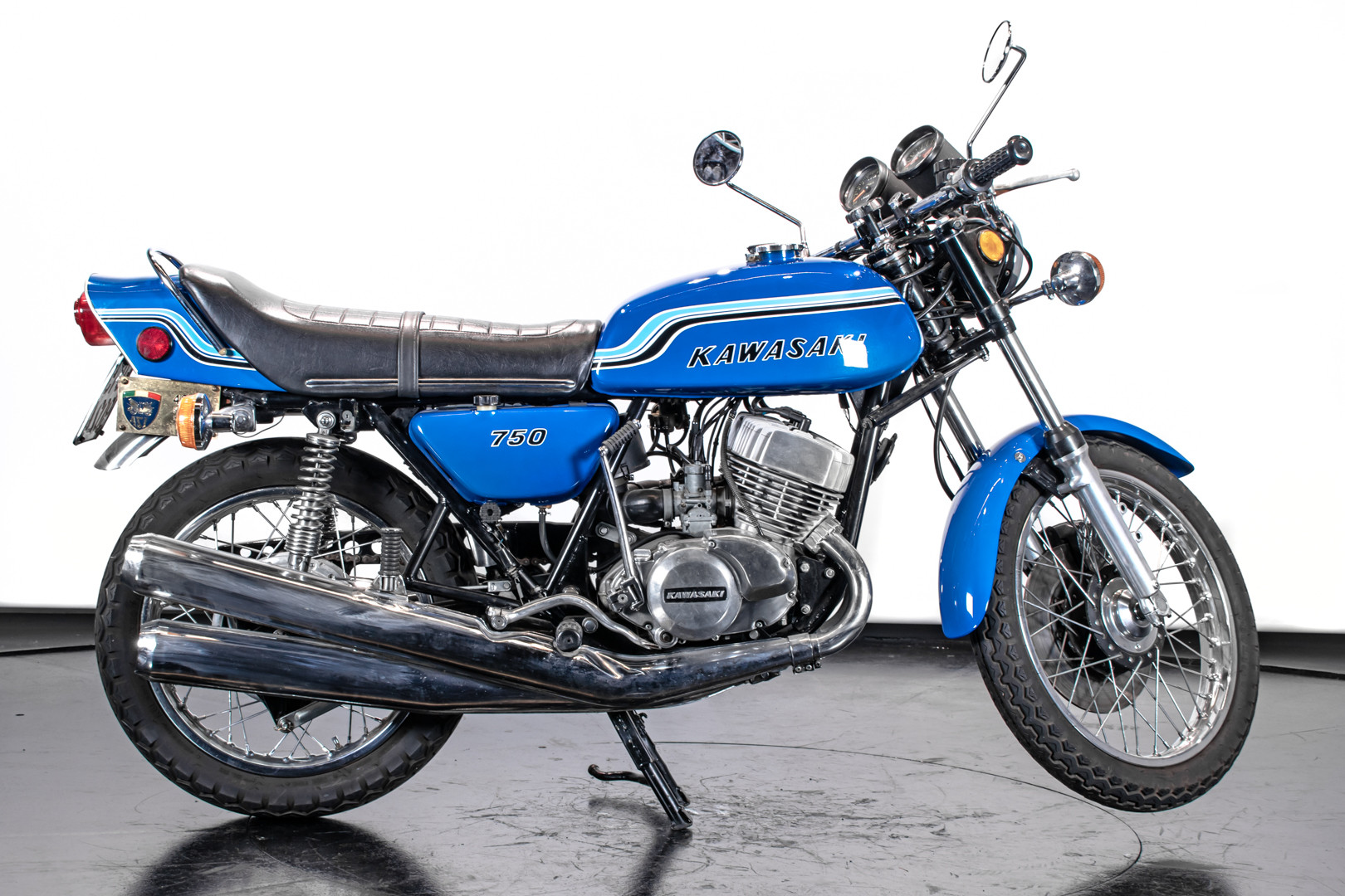 1972 Kawasaki H2 Mach 750 1