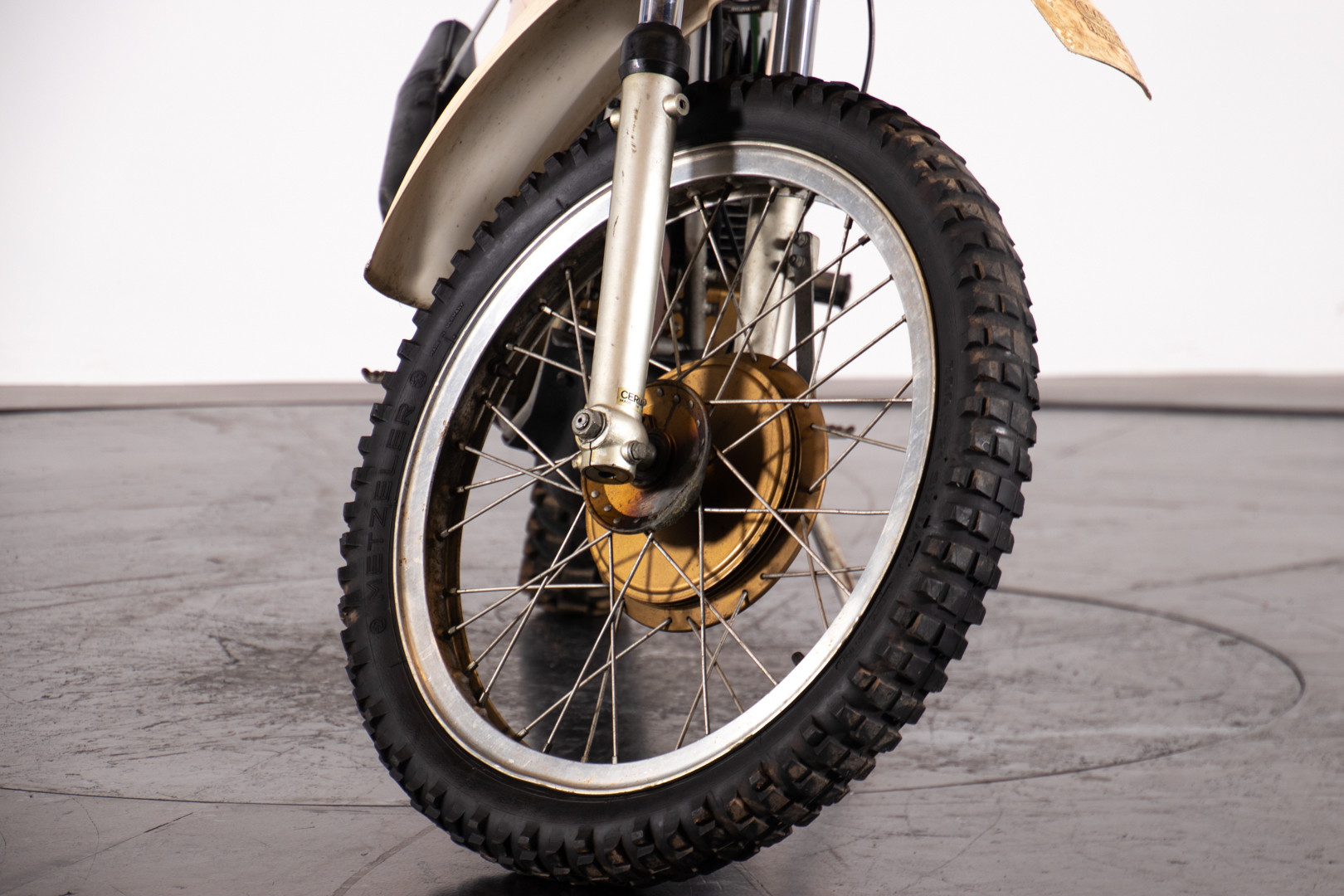1977 LAVERDA 250 2T 9