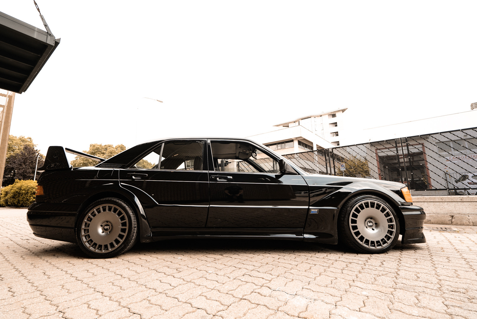 1985 Mercedes-Benz 190E 2.3-16 2