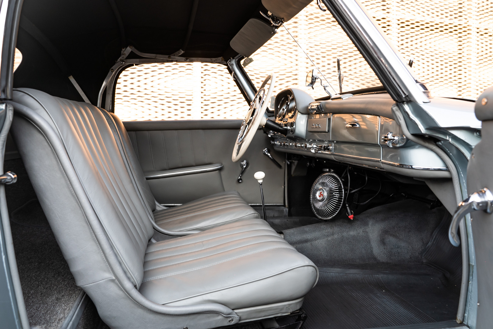 1956 Mercedes-Benz 190 SL 17