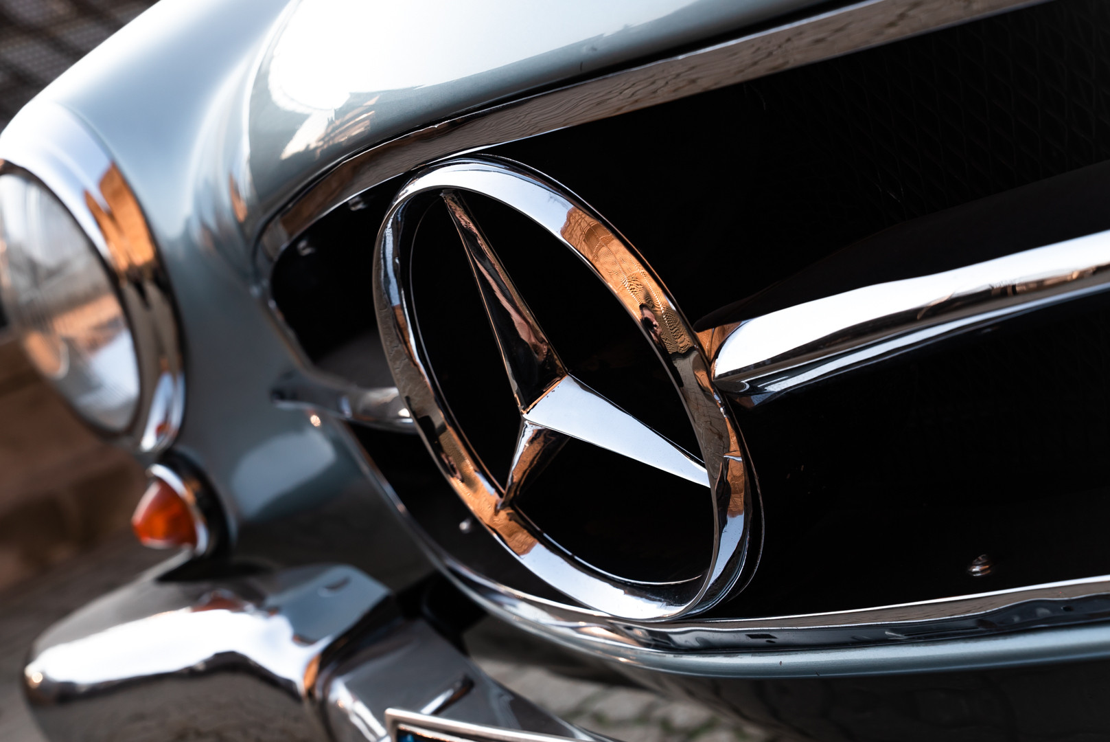 1956 Mercedes-Benz 190 SL 1