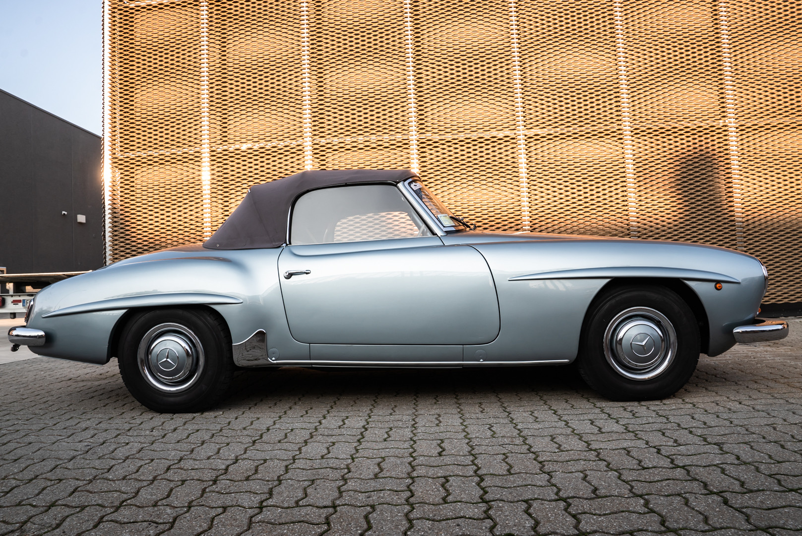 1956 Mercedes-Benz 190 SL 7