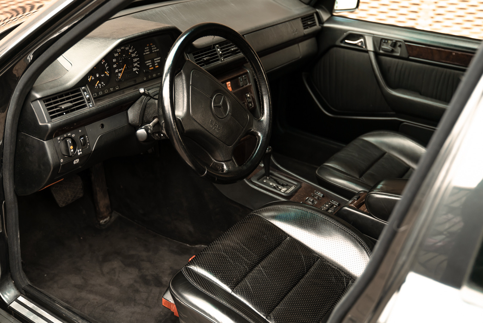 1992 Mercedes-Benz 500 E 7