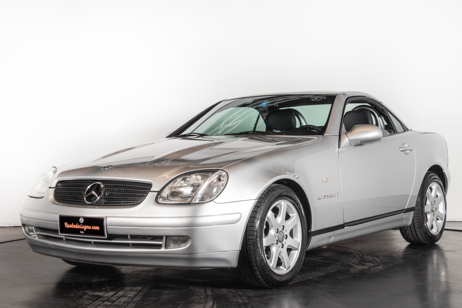 2000 Mercedes-Benz SLK 8