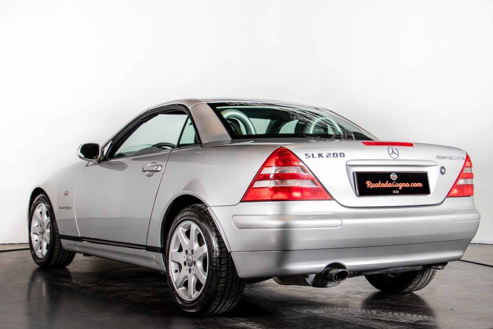 2000 Mercedes-Benz SLK 11