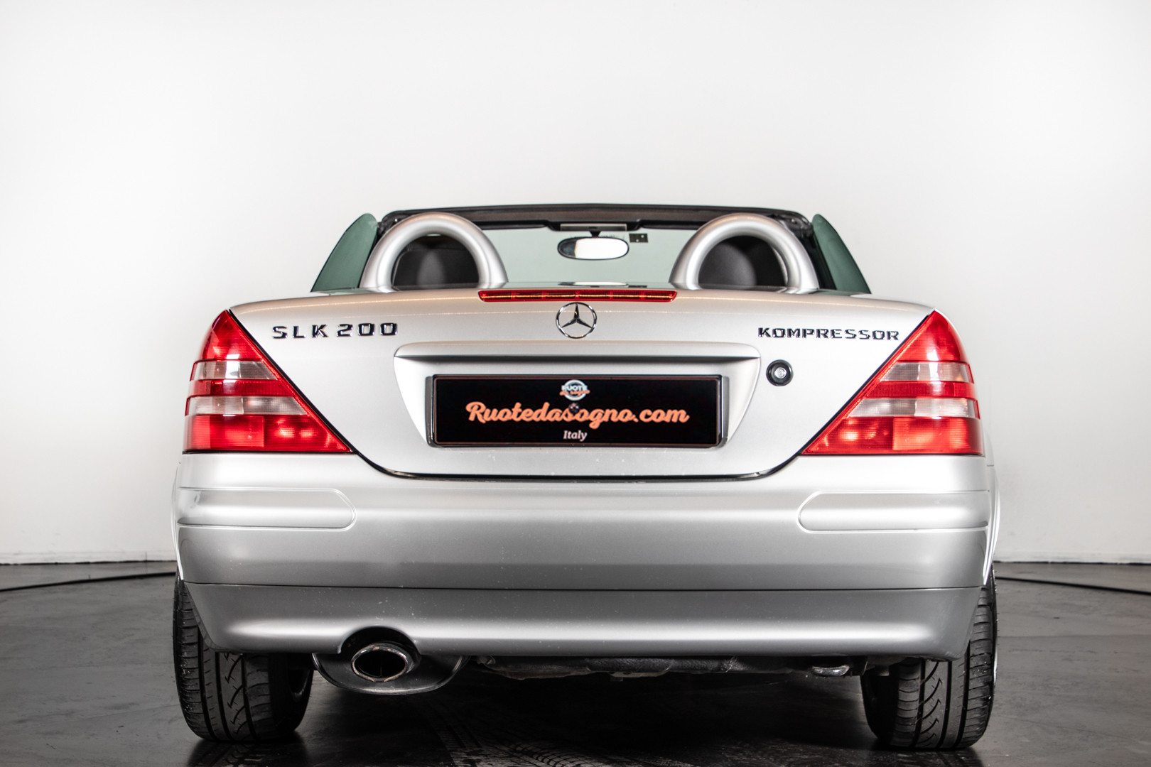 2000 Mercedes-Benz SLK 3