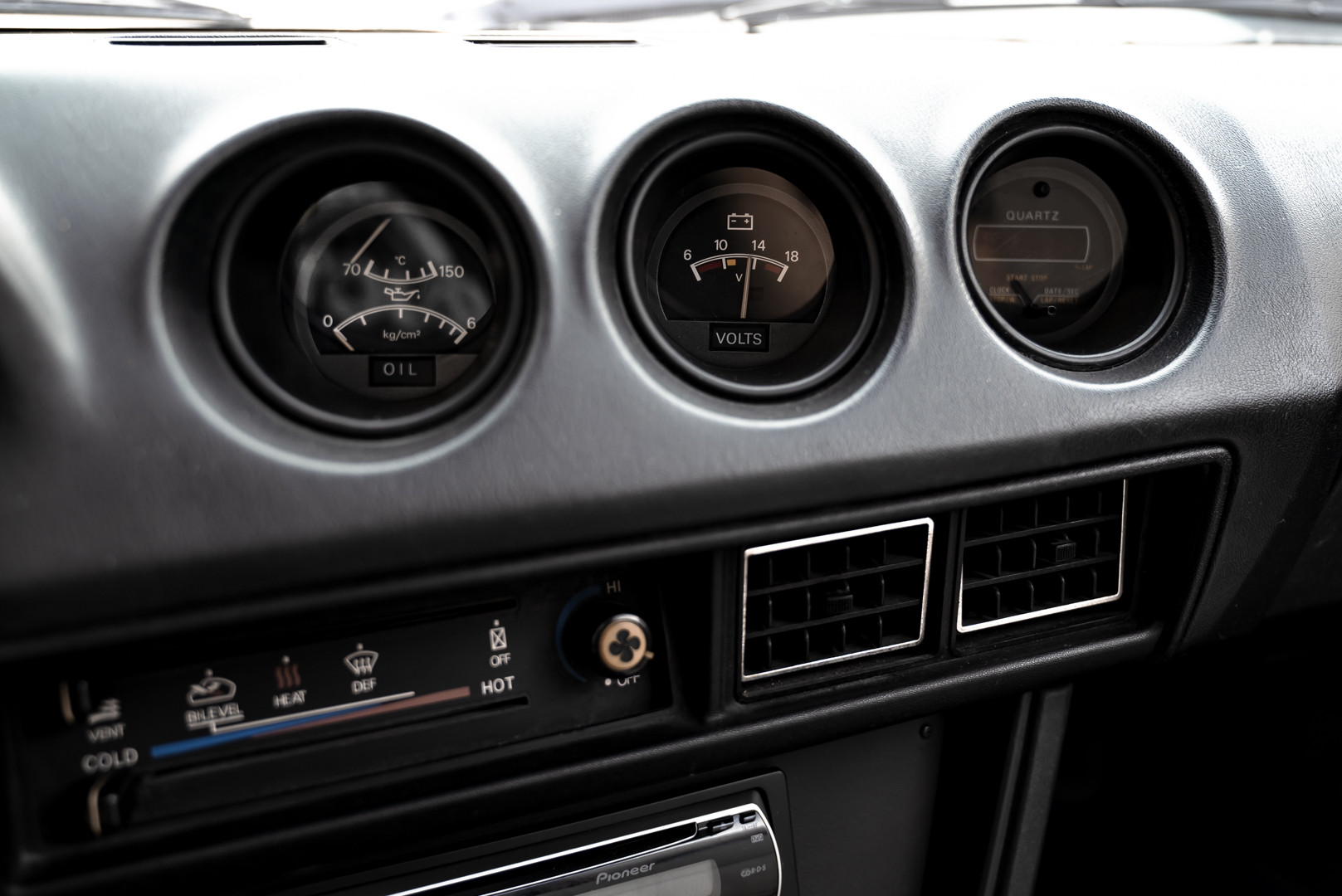 1982 Nissan Datsun 280 ZX 37