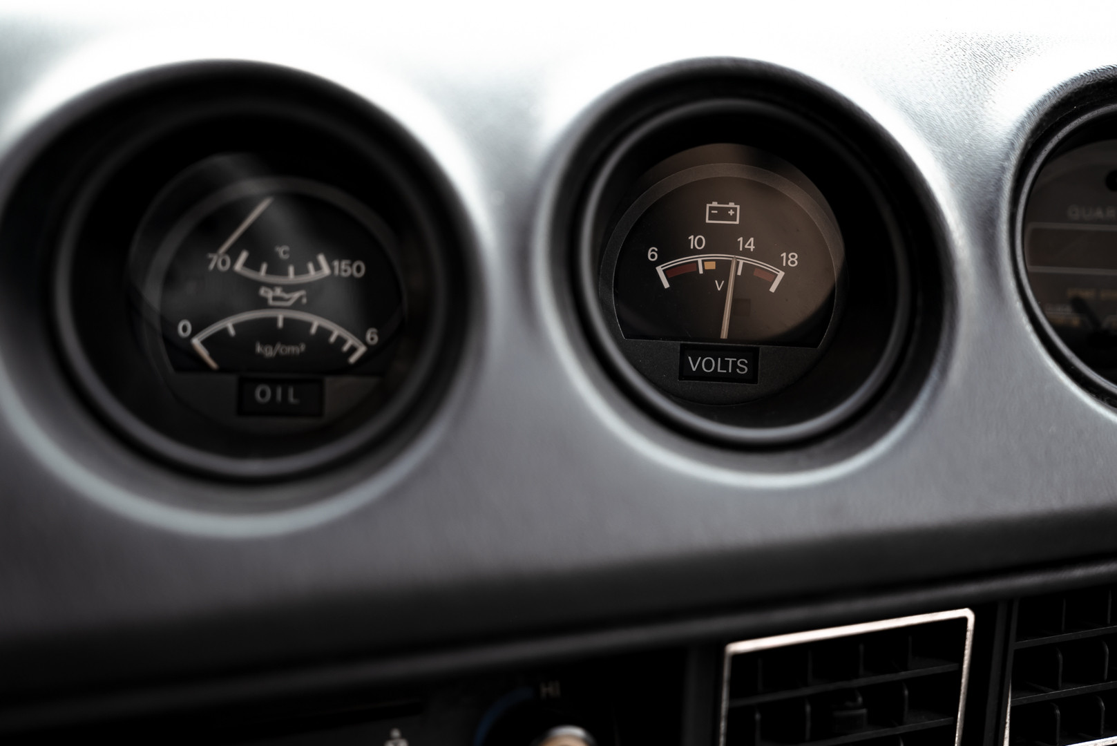 1982 Nissan Datsun 280 ZX 38