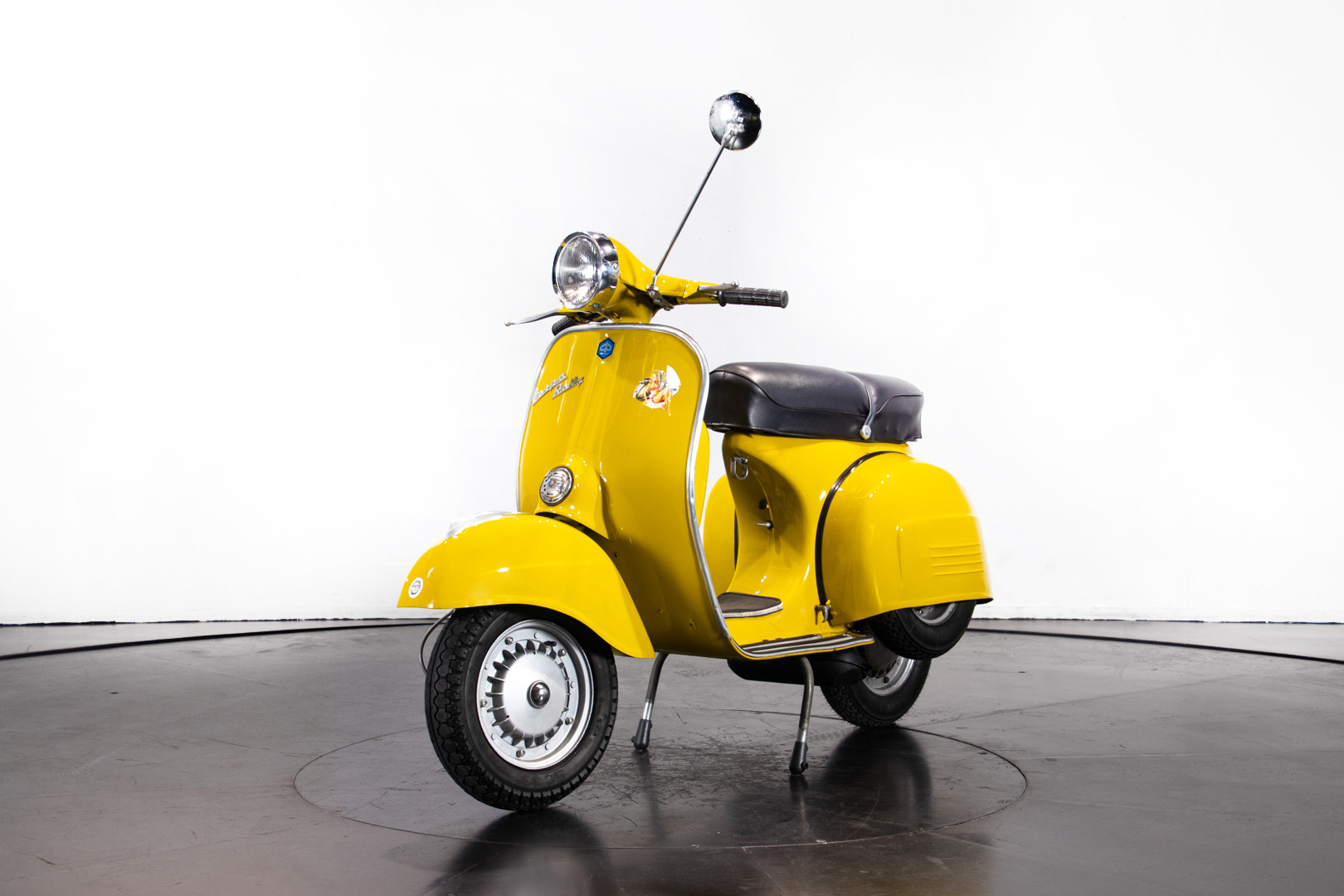 1971 Piaggio Vespa Rally 180 1