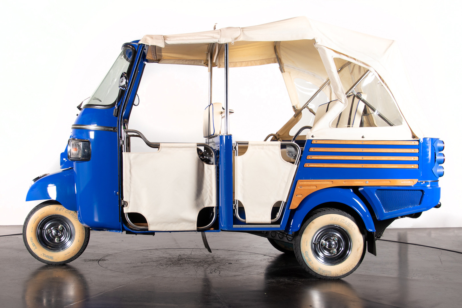 2007 Piaggio Ape Calessino "serie numerata" 1