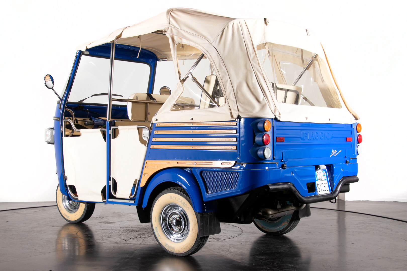 2007 Piaggio Ape Calessino "serie numerata" 2