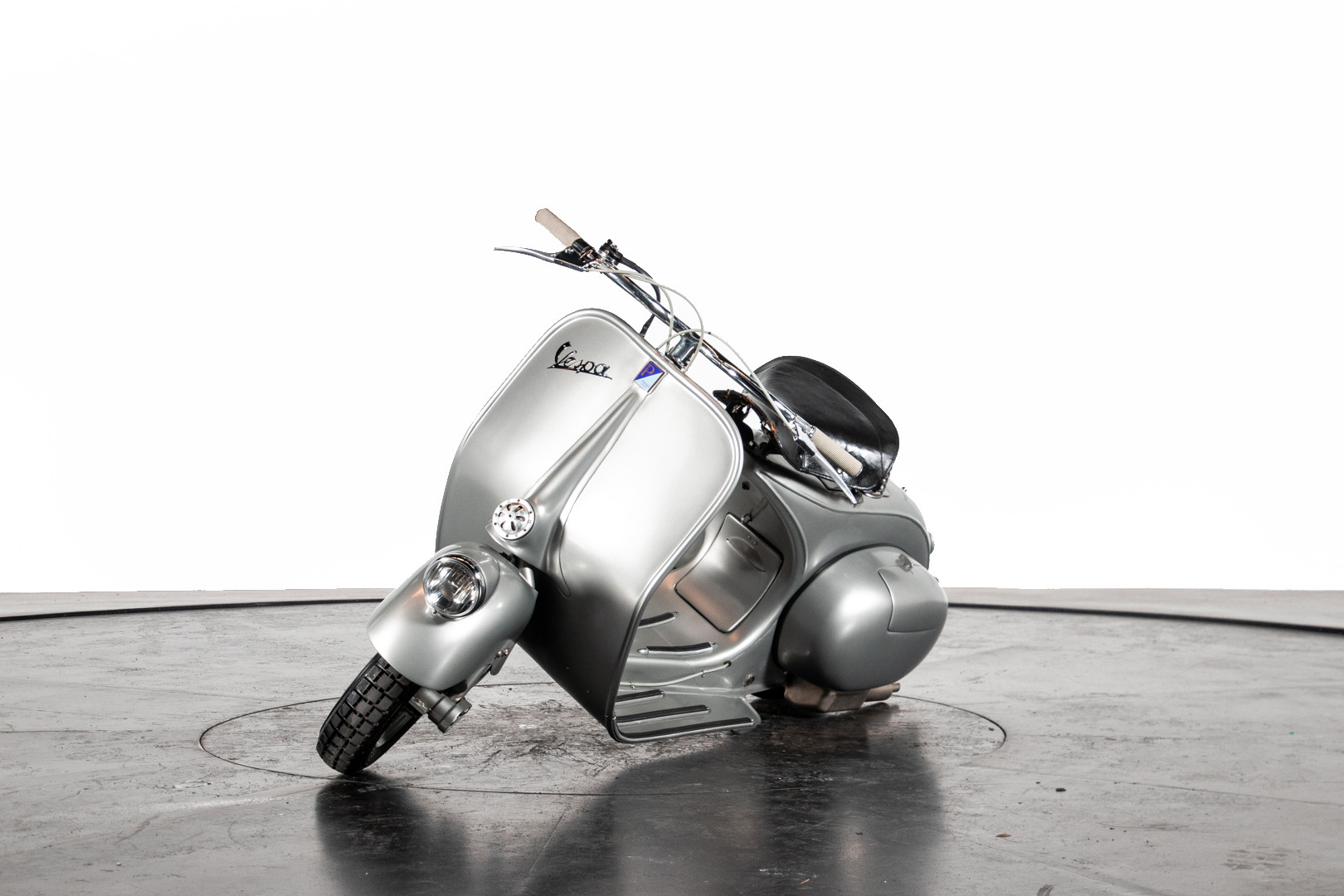 1947 Piaggio Vespa 98 1