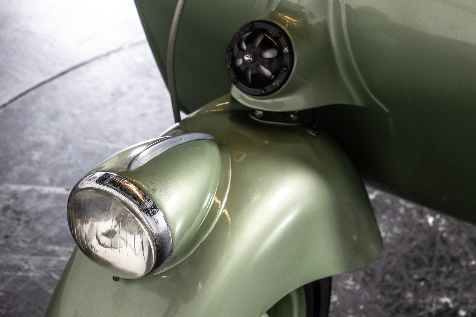 1950 Piaggio Vespa 125 V15 14