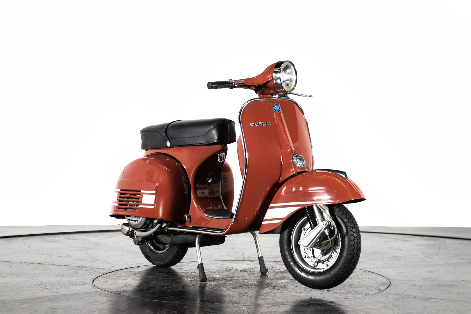 1976 Piaggio Vespa Rally 200 7