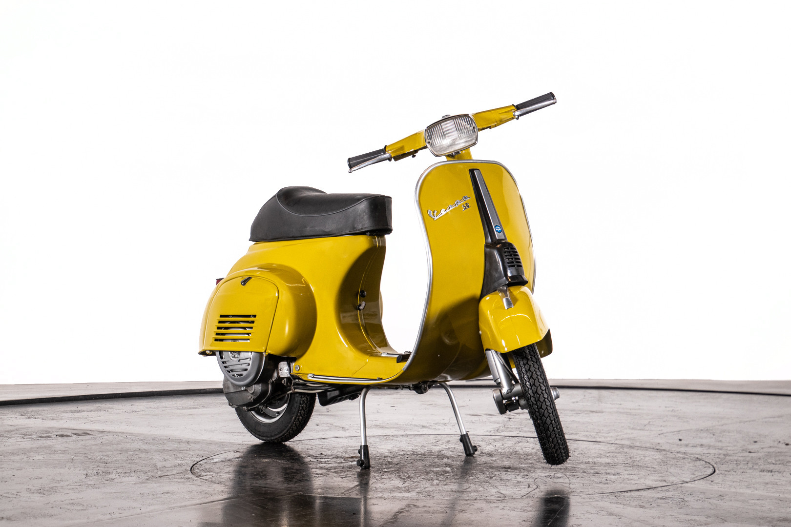 1972 Piaggio Vespa 50 Elestart 12