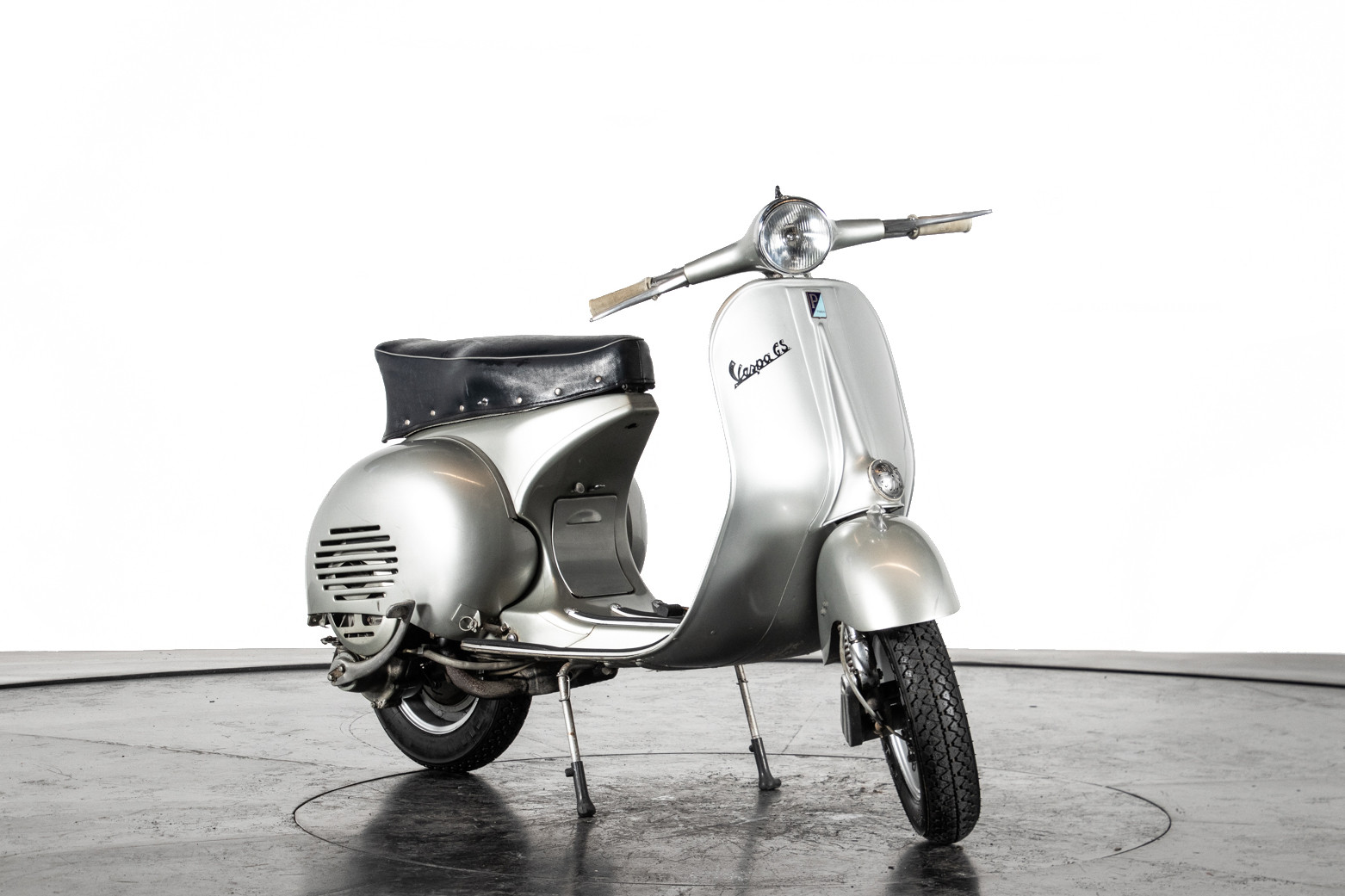 1957 Piaggio Vespa 150 GS VS21T 6