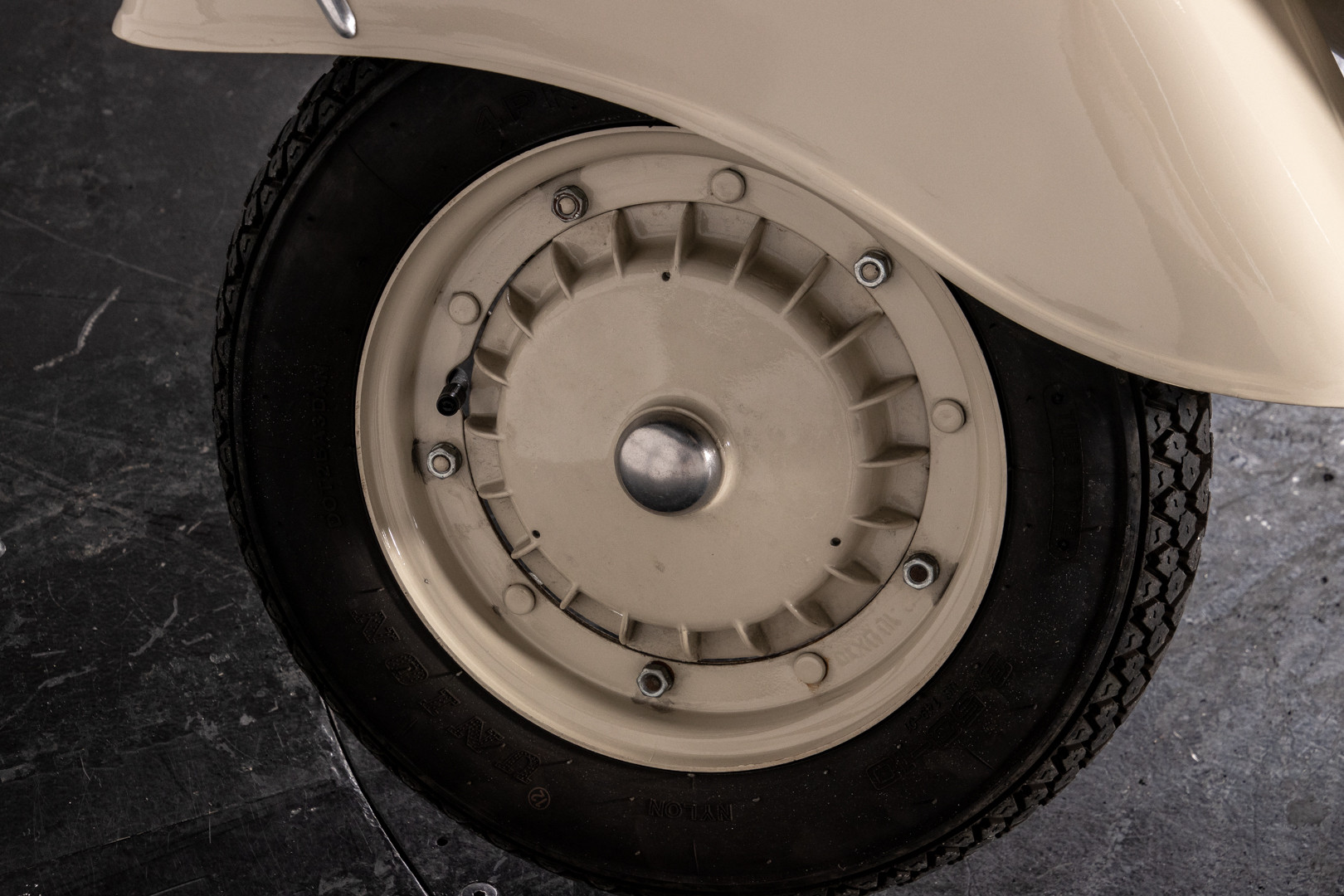 1963 Piaggio Vespa GL 150 VLA1T 13