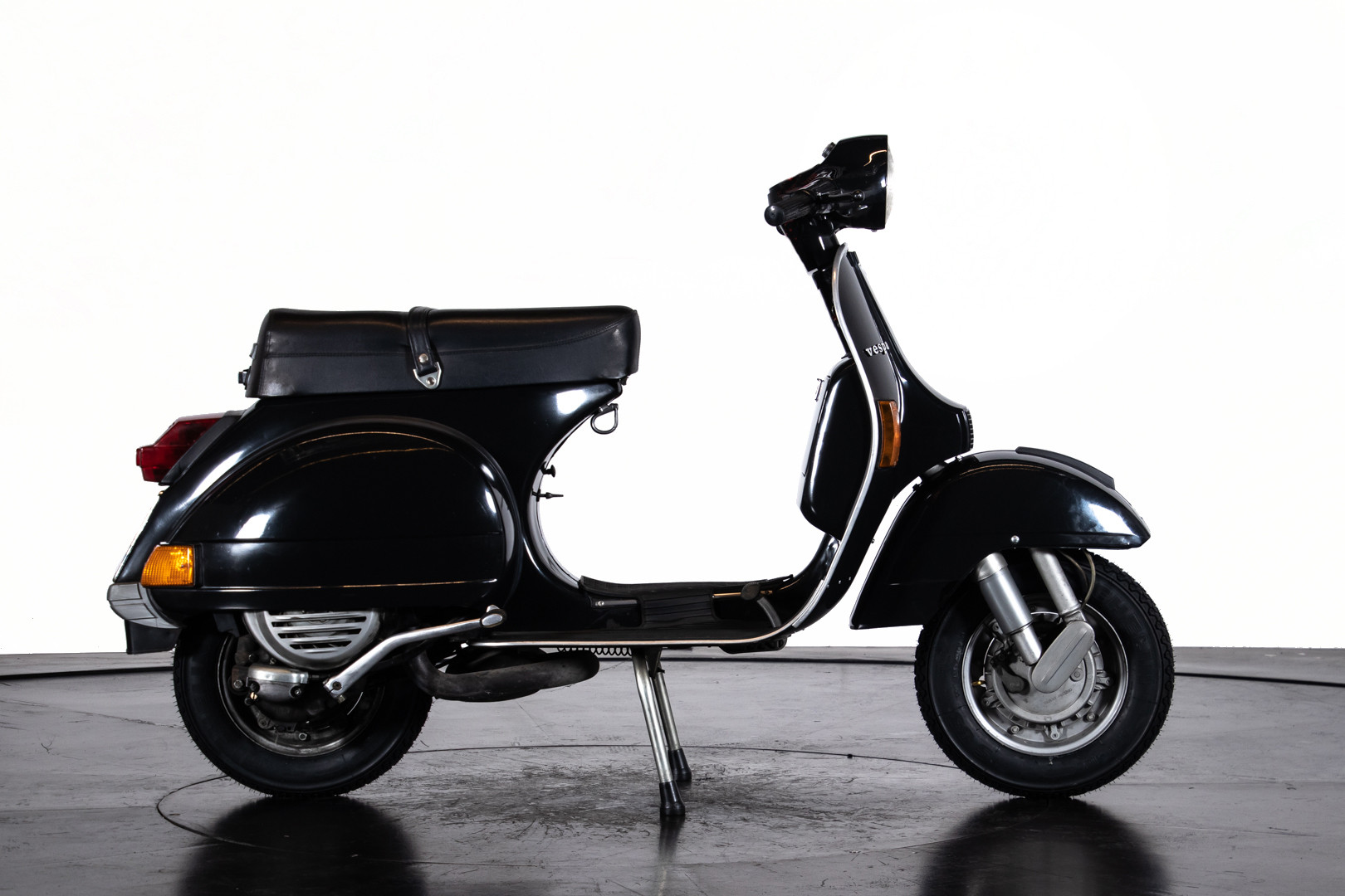 vespa suzuki 125