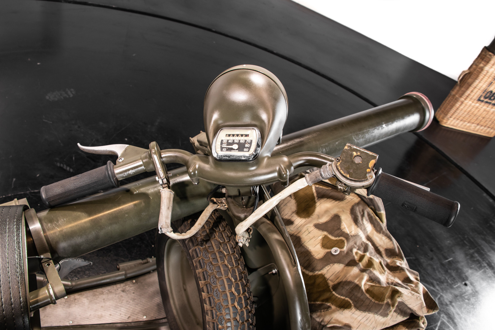 1956 Piaggio Vespa 125 TAP Militare 27