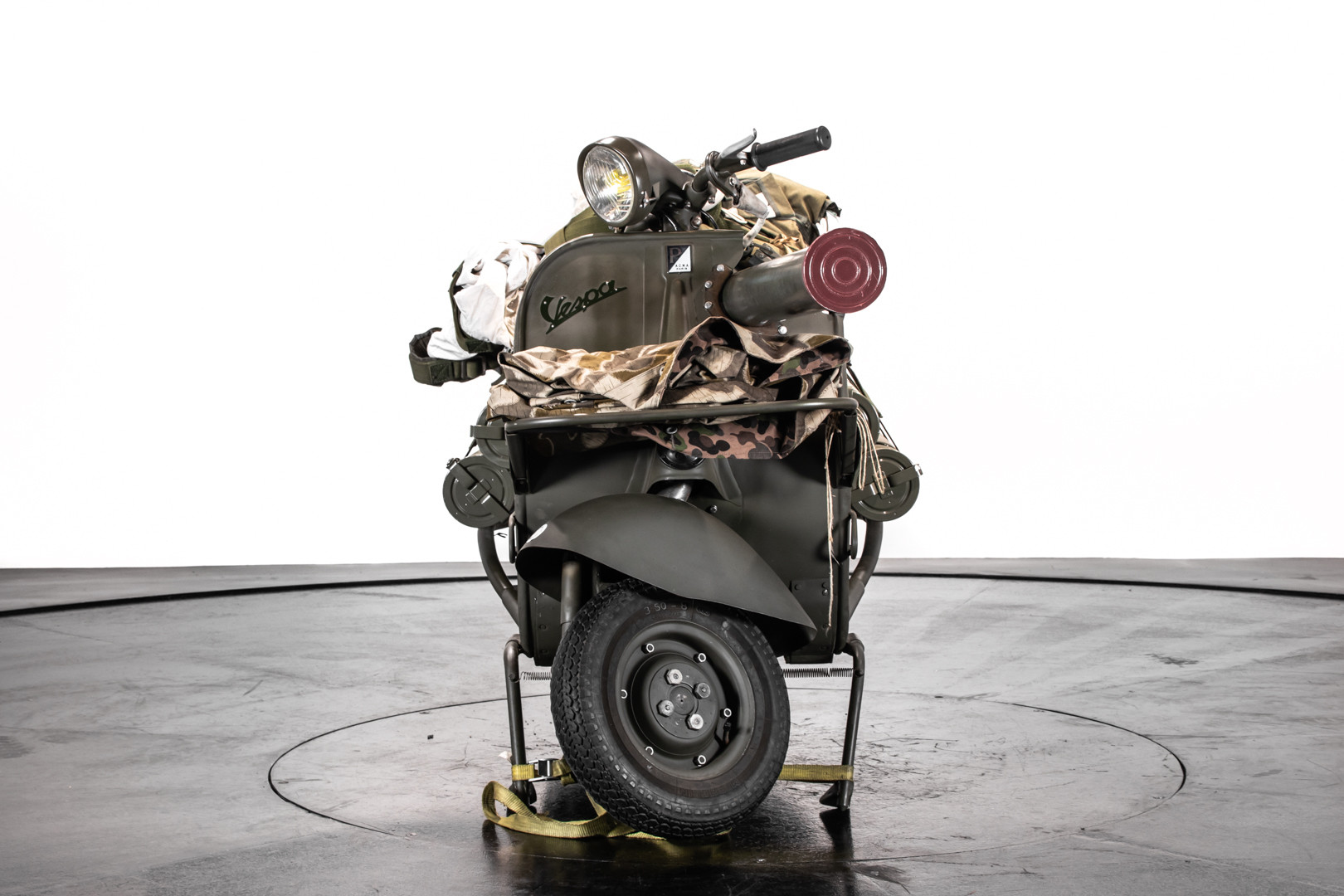 1956 Piaggio Vespa 125 TAP Militare 3