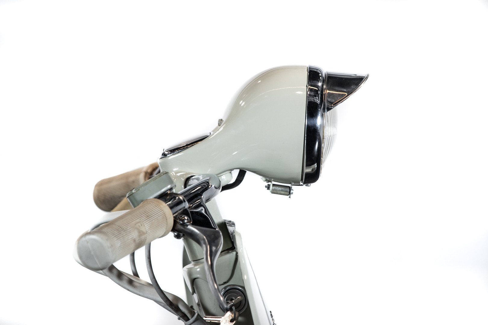 1955 Piaggio Vespa 150 Struzzo VL1T 12