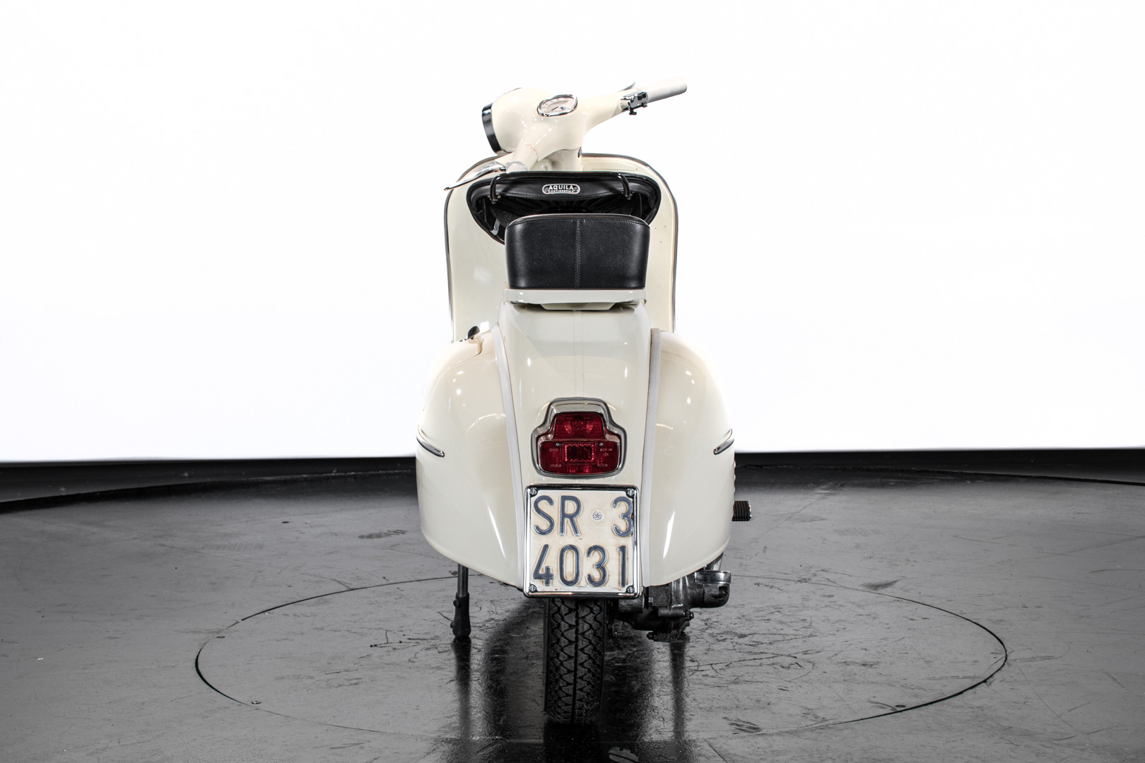 1963 Piaggio Vespa VLA GL 150 3
