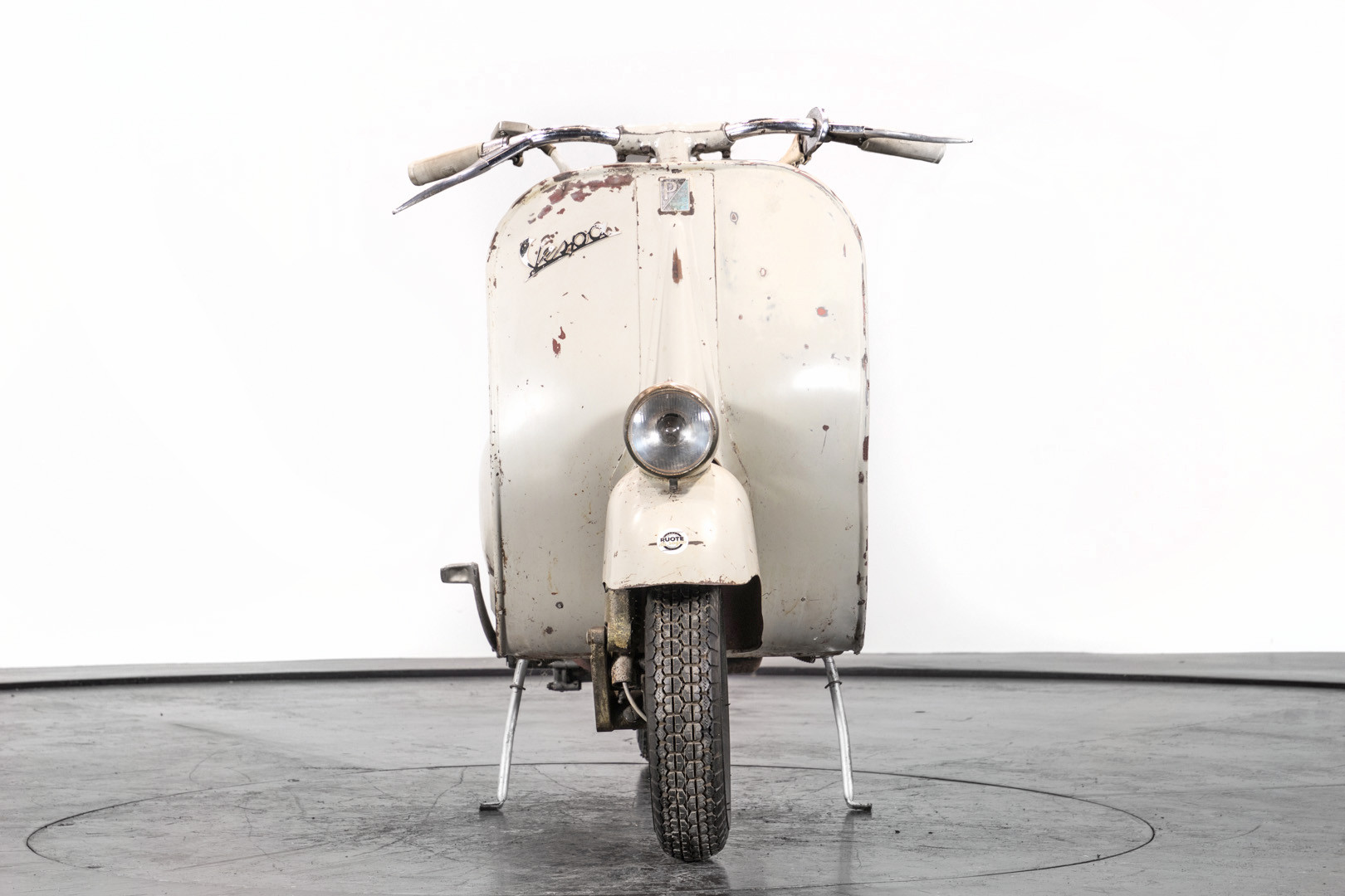 1957 Piaggo Vespa faro basso 125 5
