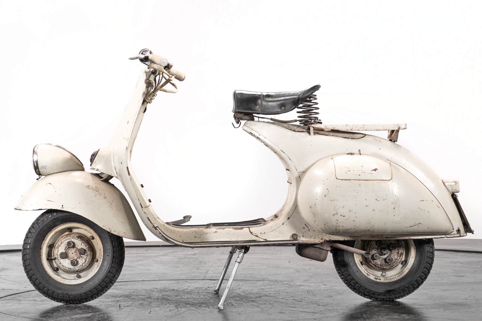 1957 Piaggo Vespa faro basso 125 0