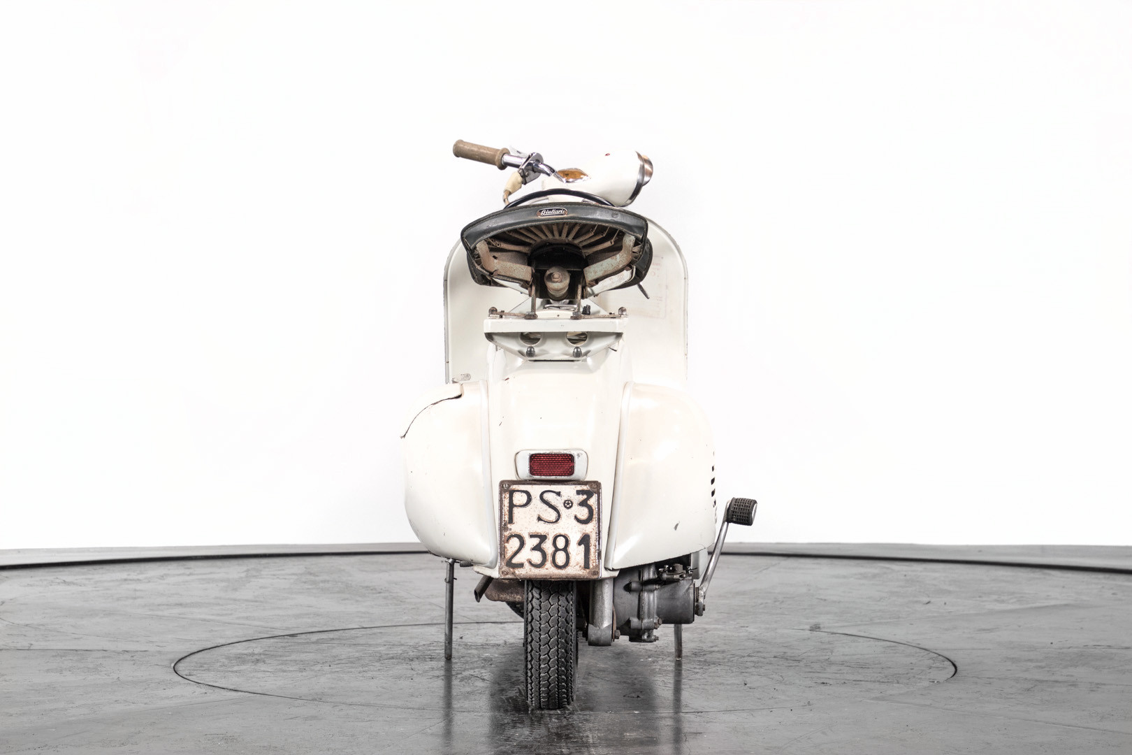 1956 Piaggio Vespa Struzzo vl3 4