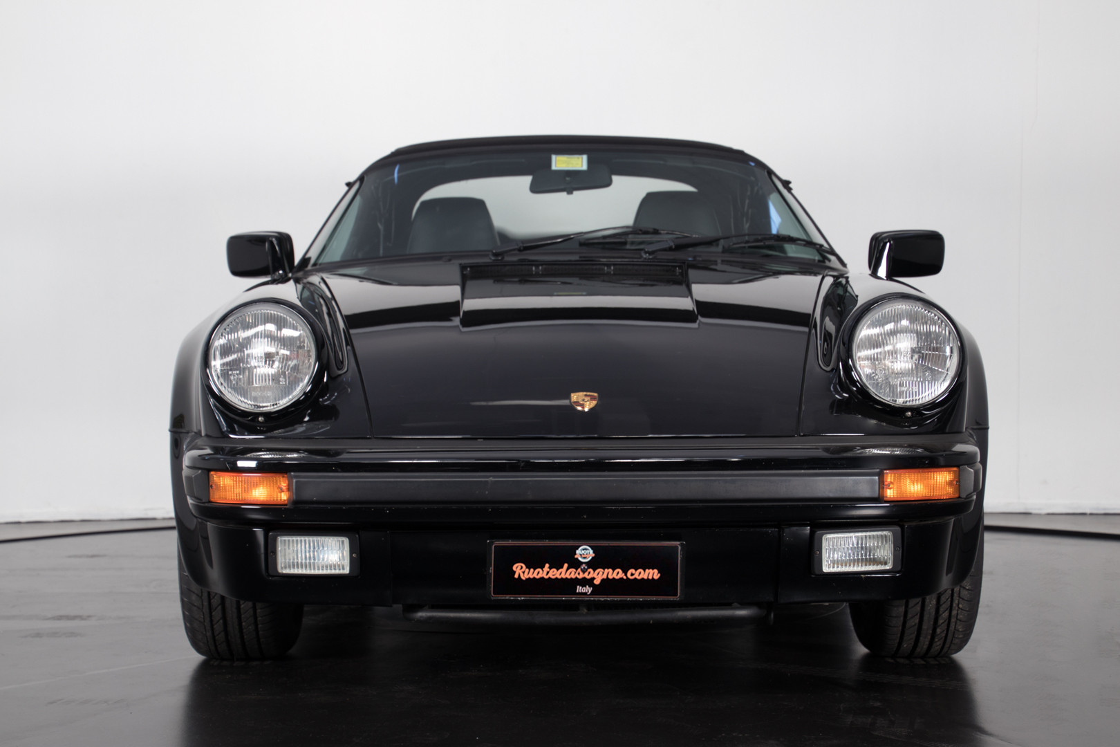 1989 Porsche Speedster 911 13