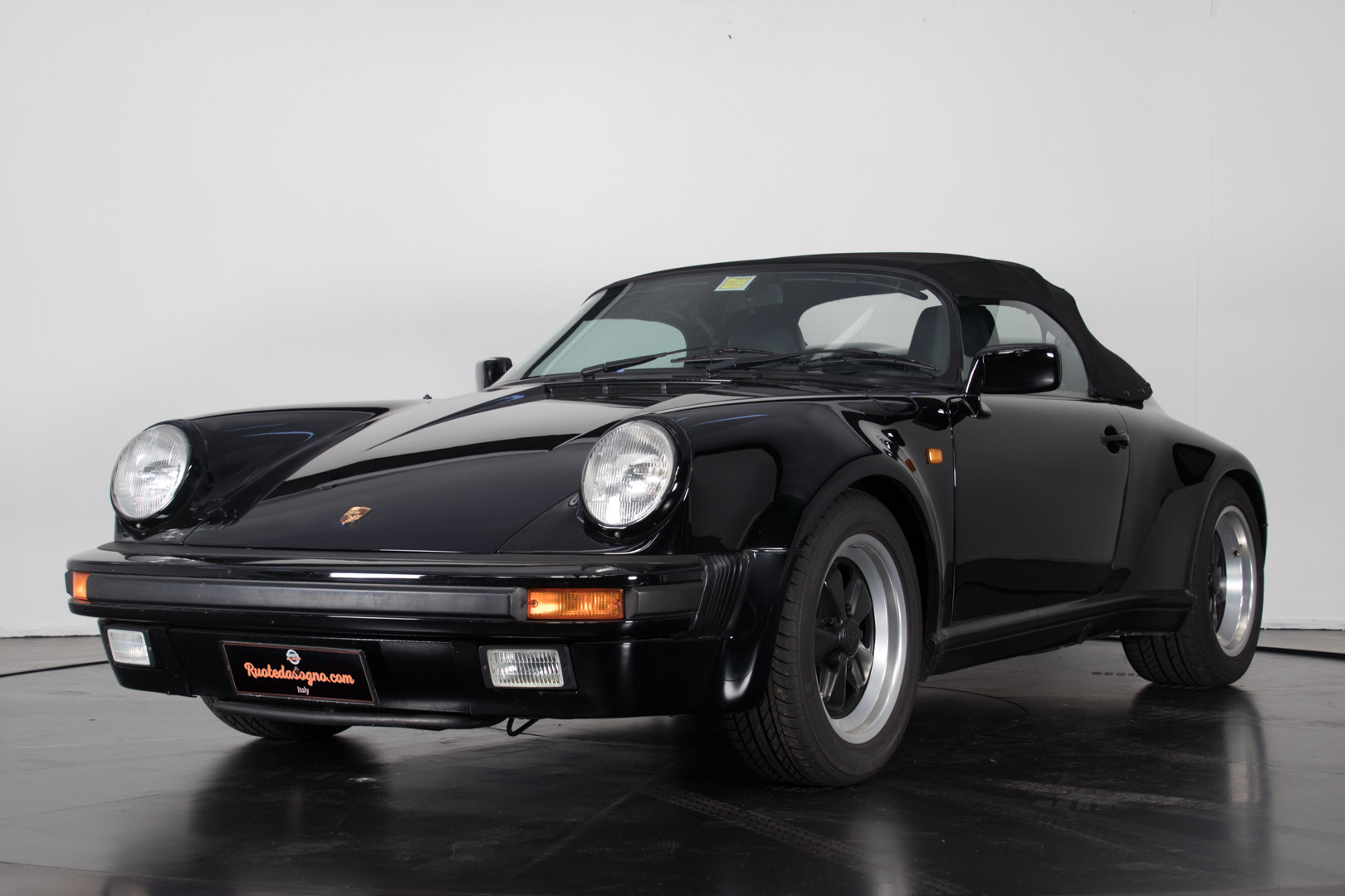 1989 Porsche Speedster 911 14