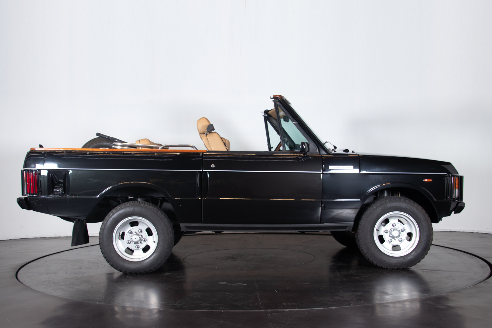 1979 Range Rover II° serie Cabriolet "Pavesi" 6