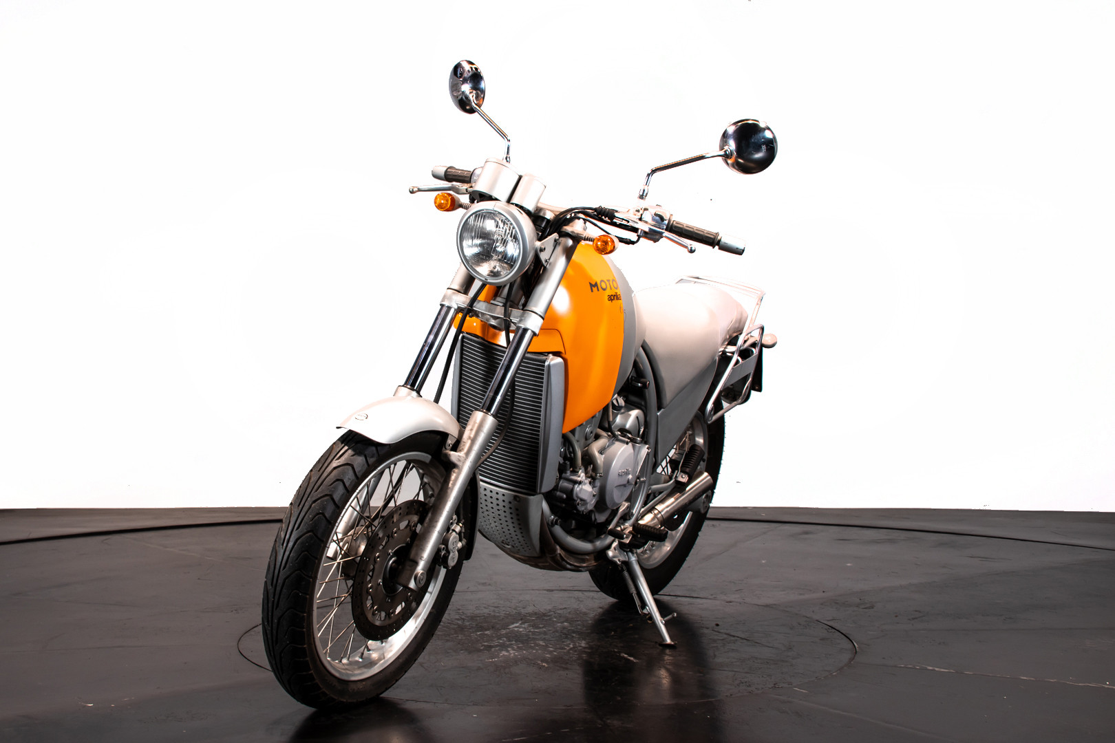 1996 moto aprilia 650 1