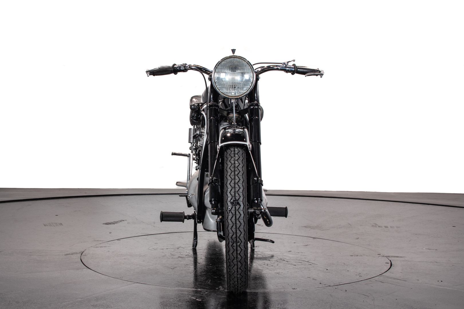 1939 BMW R 35 4