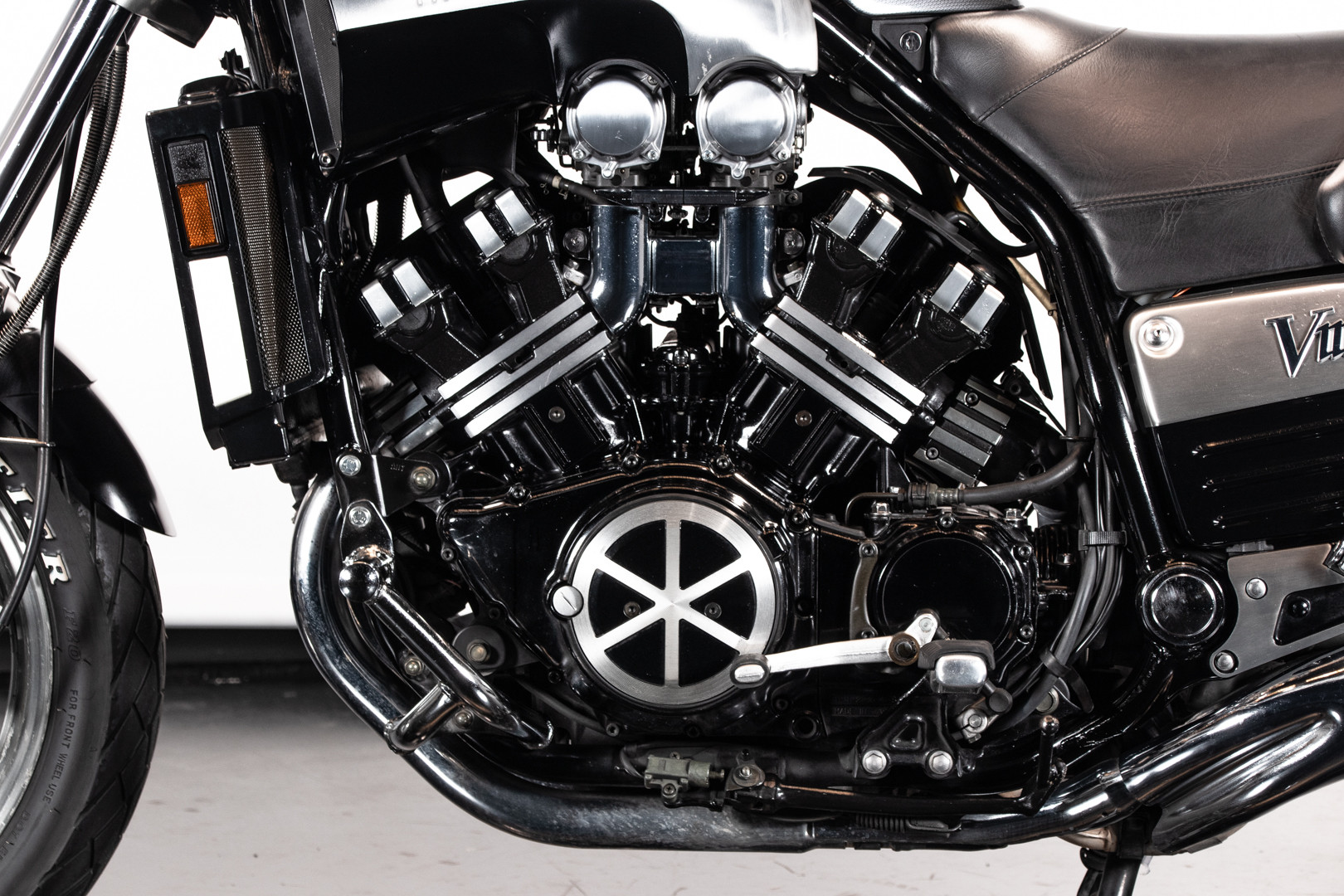 2001 Yamaha V MAX 8