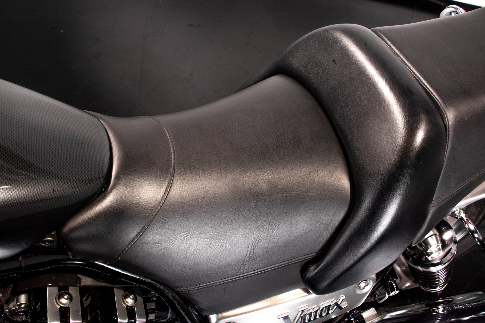 2001 Yamaha V MAX 28
