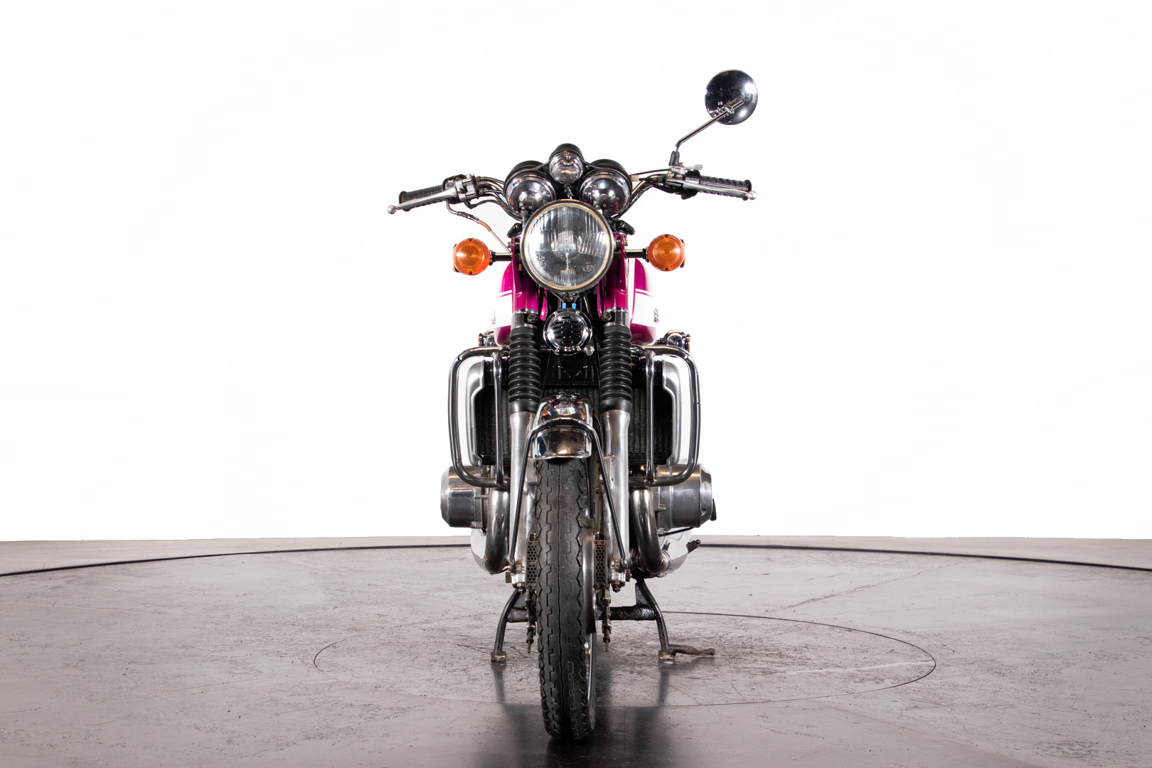 1972 SUZUKI GT 750 7