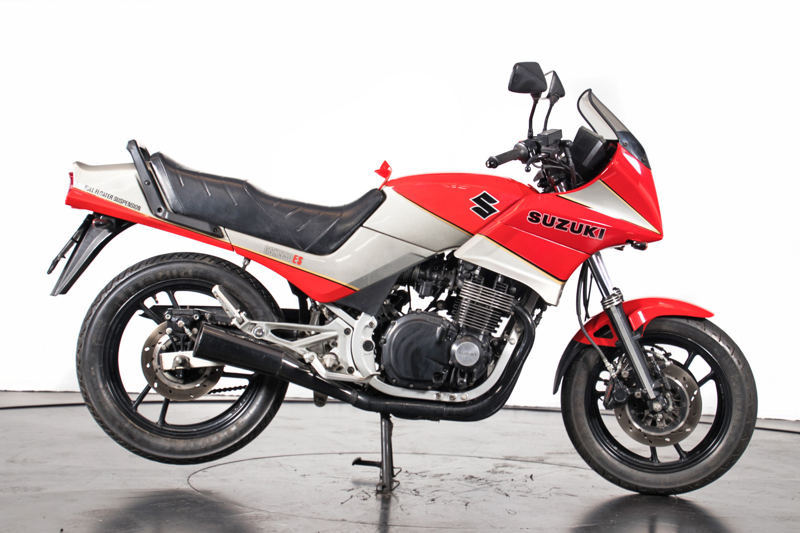 1985 Suzuki GS 550 Suzuki Moto d