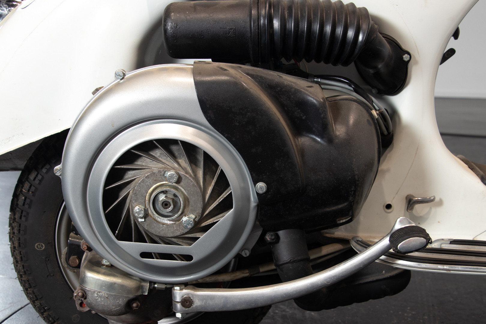 1962 Piaggio Vespa GS 160 14