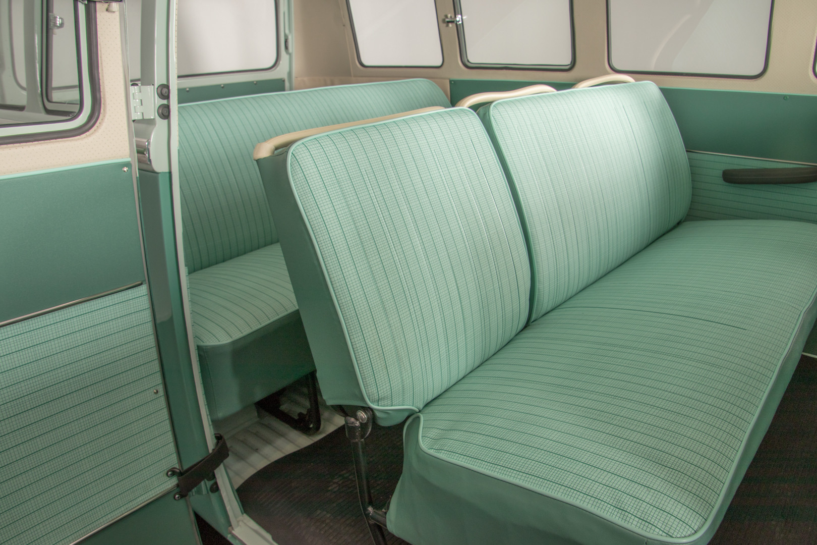 1964 Volkswagen T1 "21 Vetri" 43