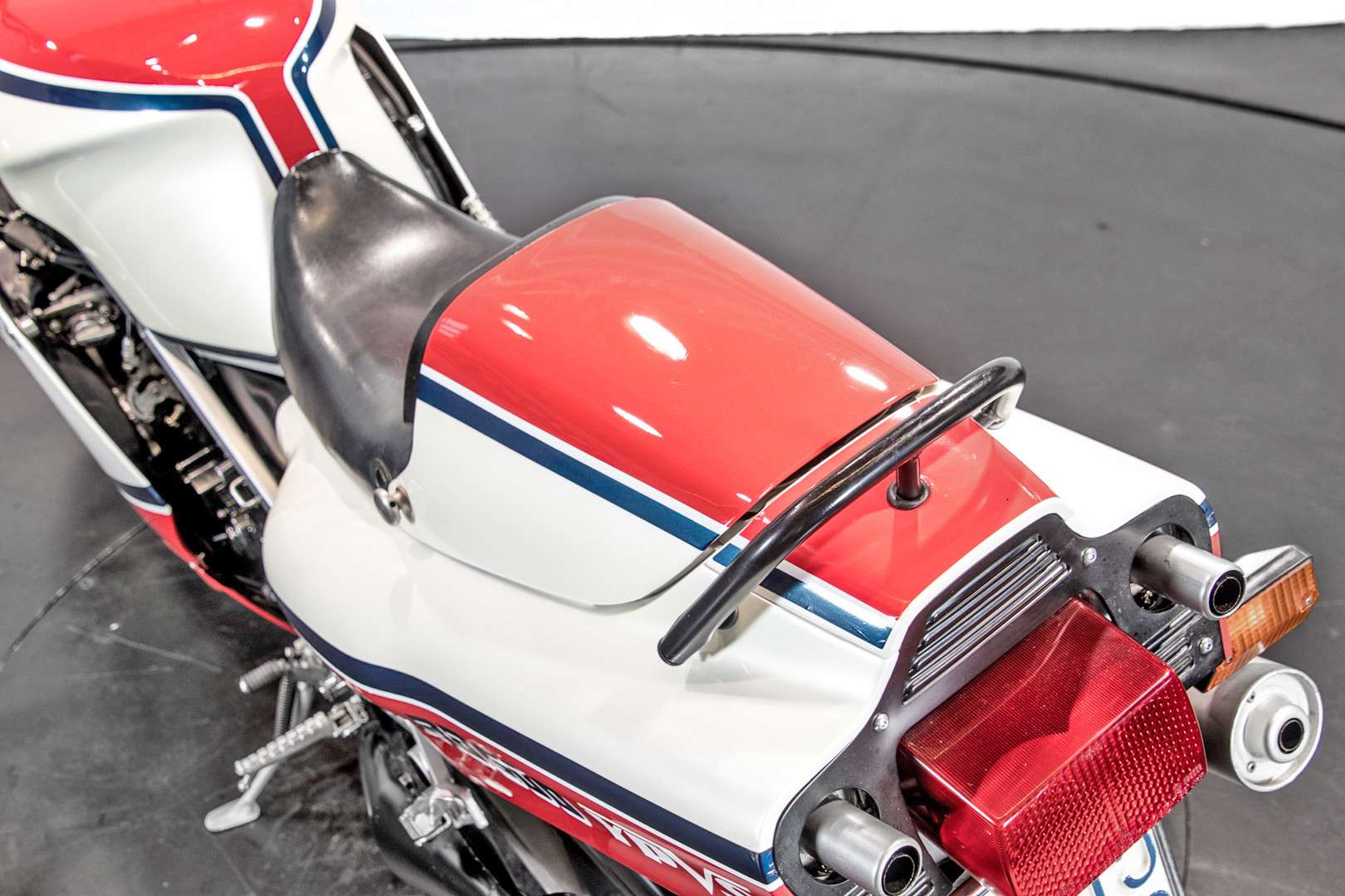 1985 YAMAHA RD 500 27