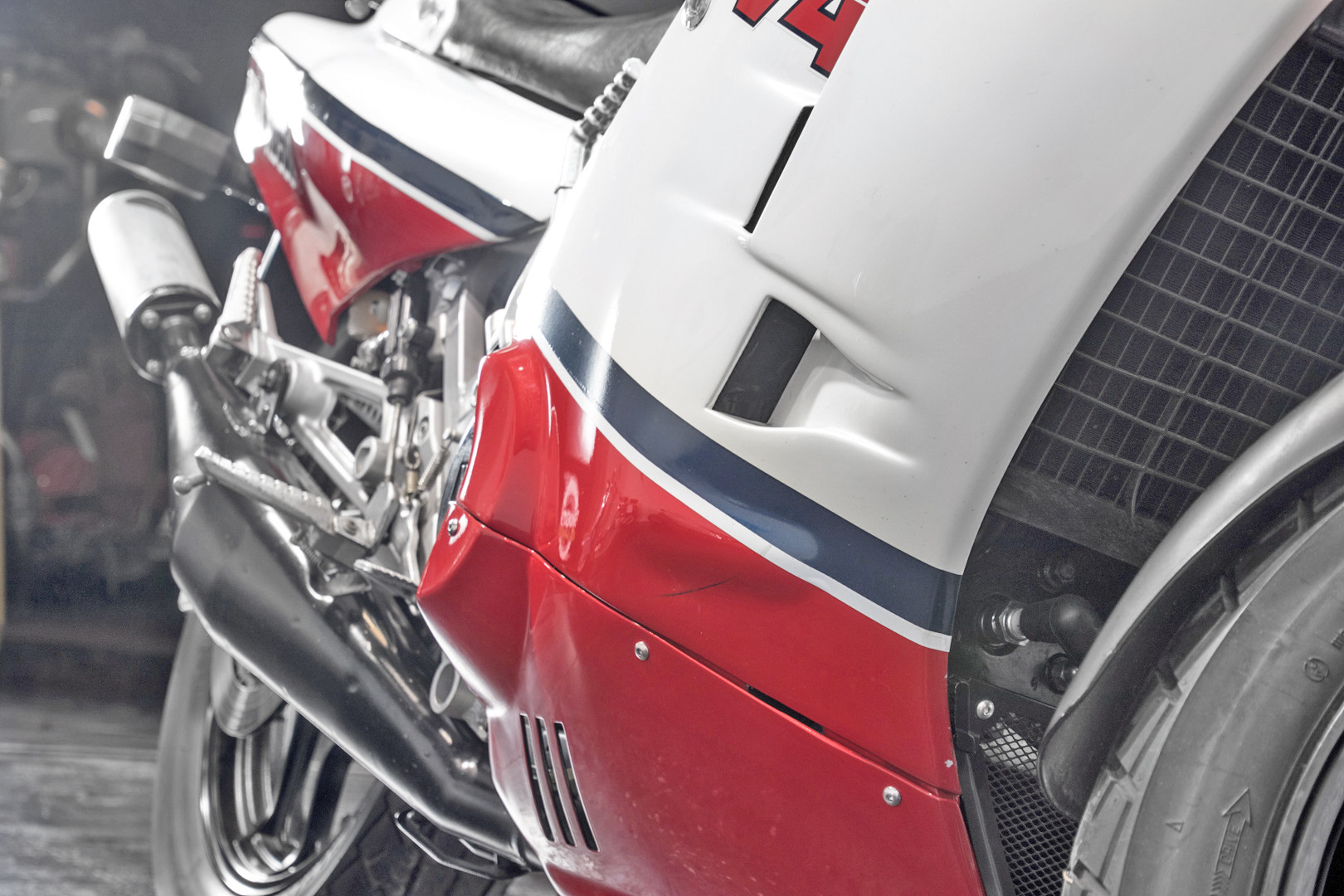 1985 YAMAHA RD 500 34