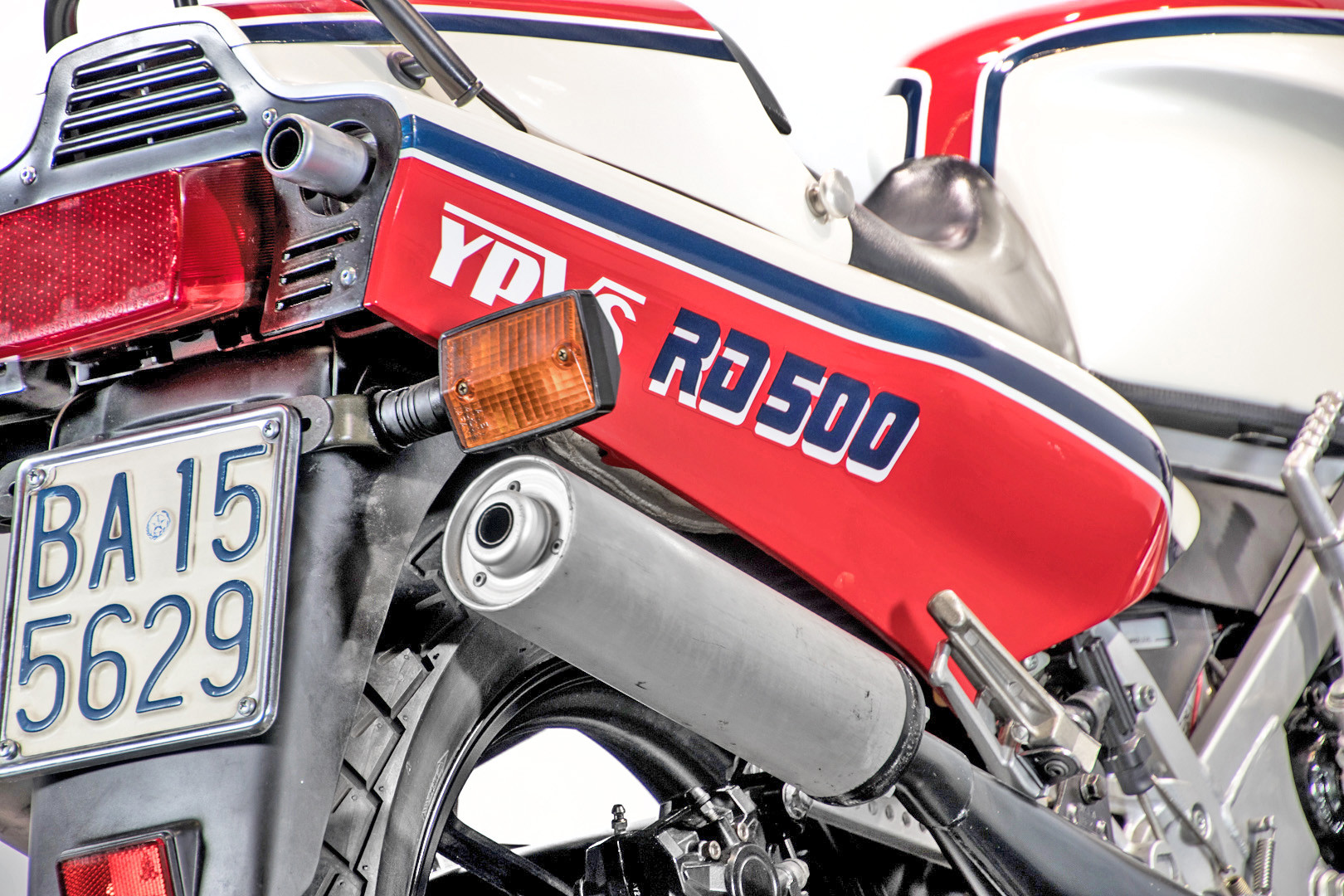 1985 YAMAHA RD 500 10