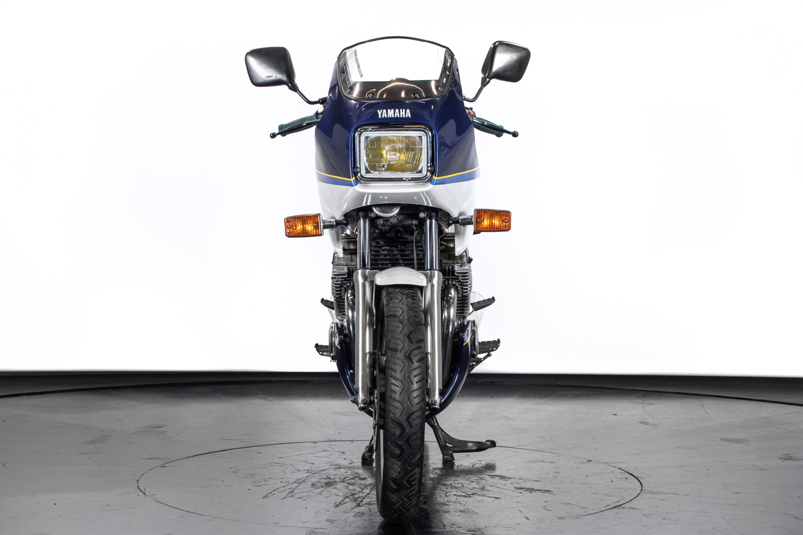 1988 Yamaha XJ 900 2